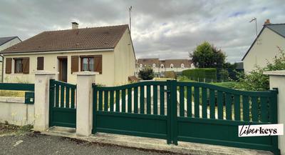 Maison de bourg - 110 m² - 4 pièces