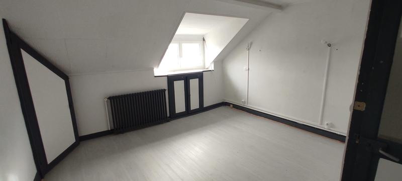 Maison - 102 m² - 5 pièces