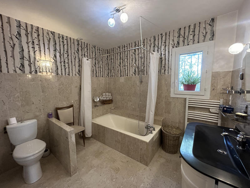 Villa - 180 m² - 7 pièces