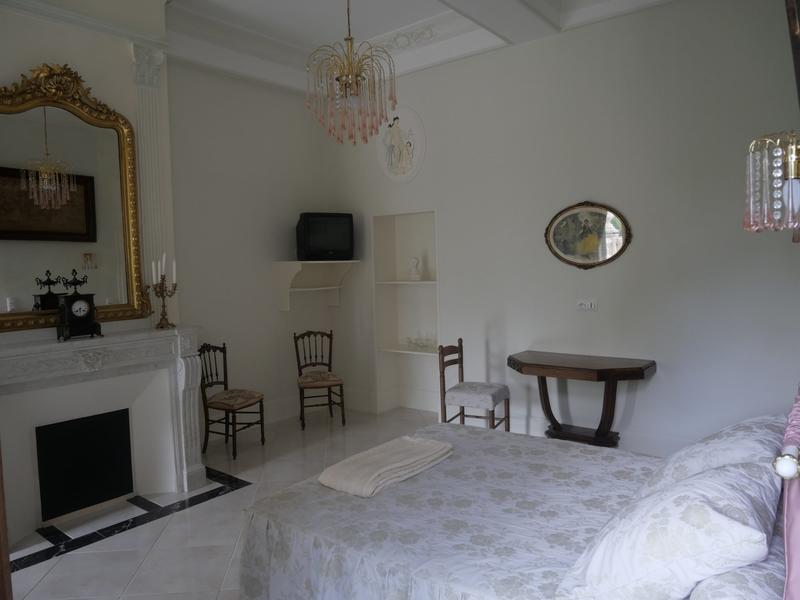 Château - 685 m² - 17 pièces