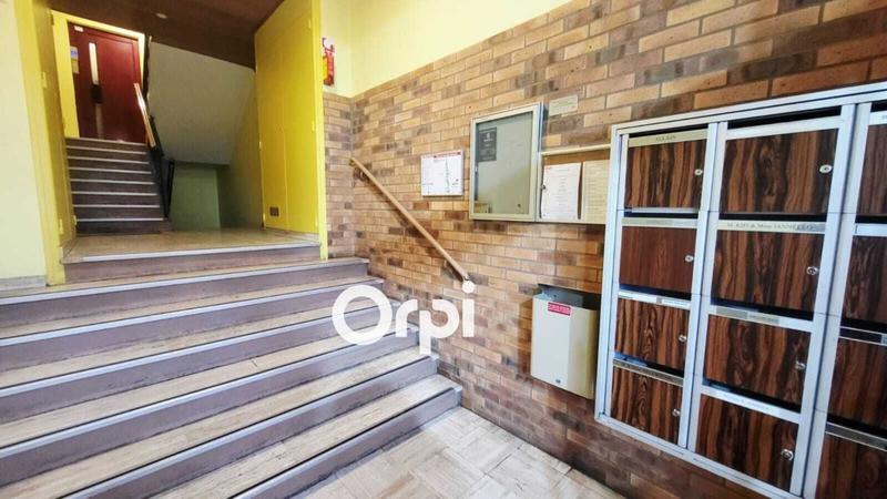 Appartement - 100 m² - 5 pièces