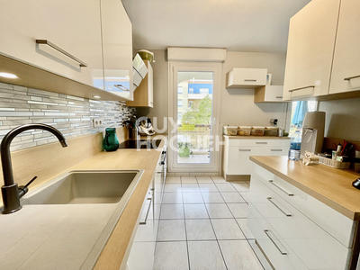 Appartement - 65 m² - 3 pièces