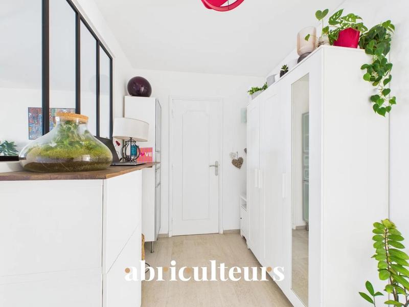 Appartement ancien - 72 m² - 3 pièces