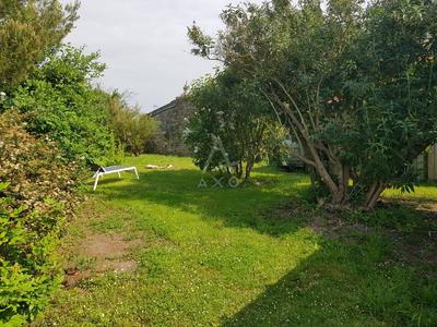 Maison - 220 m² - 8 pièces