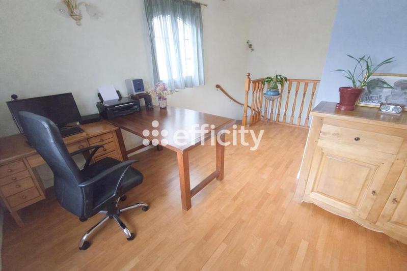 Villa - 160 m² - 6 pièces