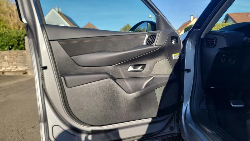 Ds Ds 3 1.2 PureTech 130 Eat8 Performance Line+ - Première main Garantie constructeur