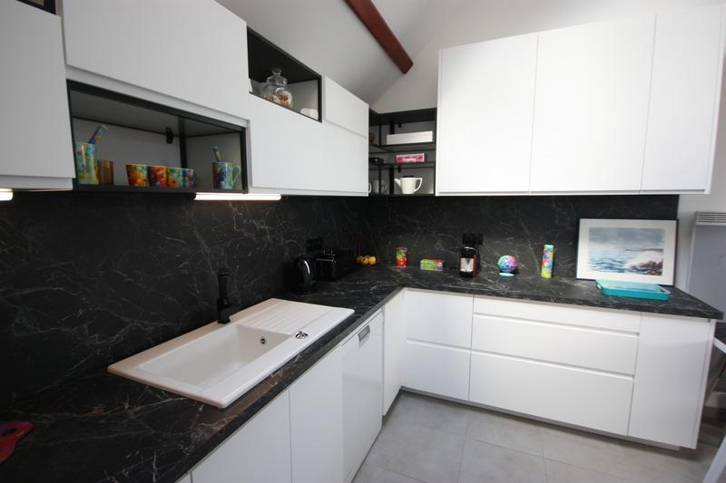 Appartement - 85 m² - 4 pièces