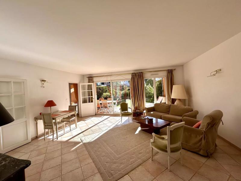 Appartement - 87 m² - 3 pièces