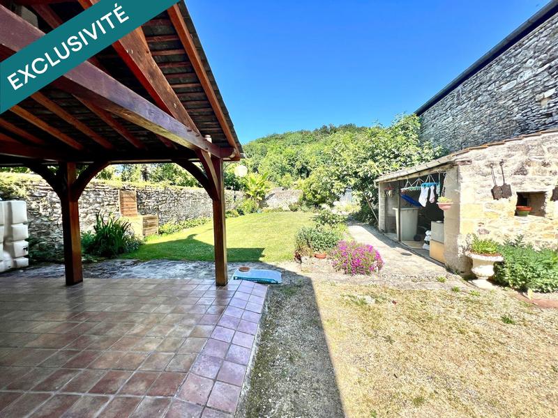 Maison - 180 m² - 6 pièces