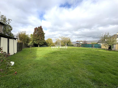 Maison traditionnelle - 146 m² - 6 pièces