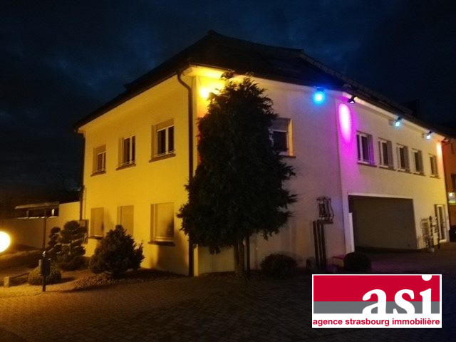 Local d'activités - 138 m² - 6 pièces