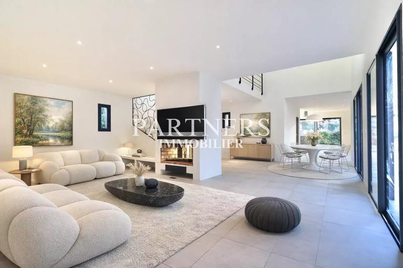 Maison - 190 m² - 5 pièces