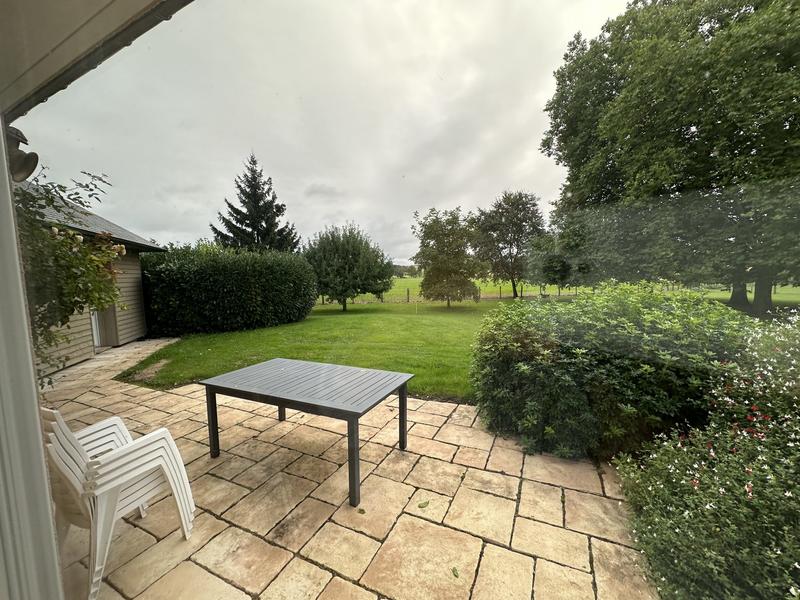 Maison - 213 m² - 8 pièces