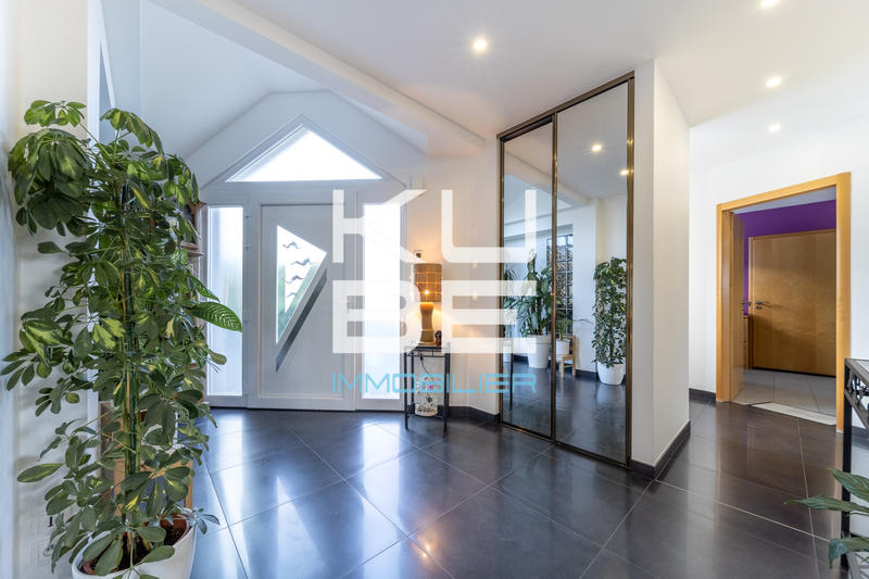 Maison - 145 m² - 4 pièces