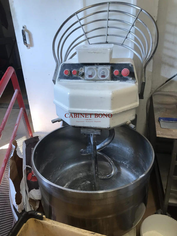 Fonds de commerce - 300 m²