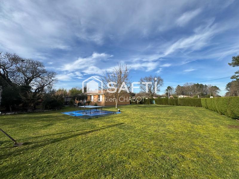 Maison - 99 m² - 6 pièces