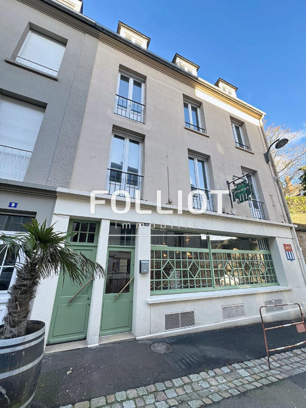 Immeuble - 294 m² - 13 pièces