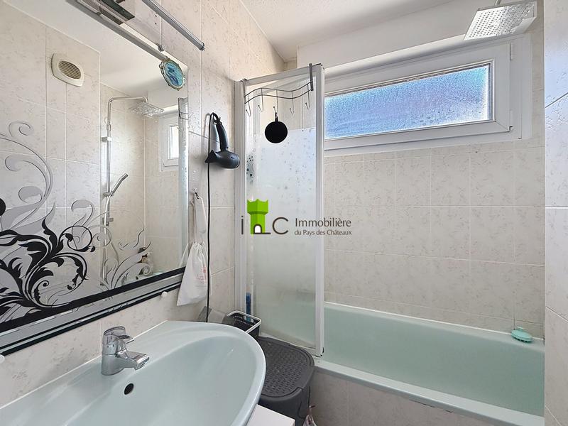 Appartement - 76 m² - 4 pièces