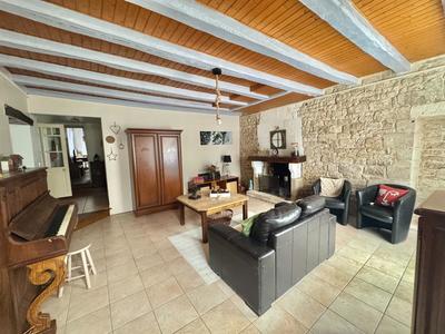 Maison - 186 m² - 6 pièces