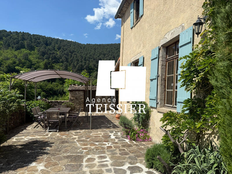 Maison - 115 m² - 4 pièces