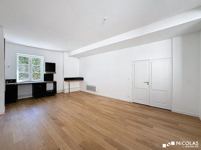 Appartement - 82 m² - 3 pièces