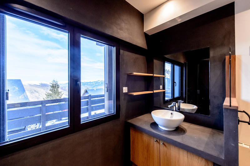 Maison - 81 m² - 6 pièces