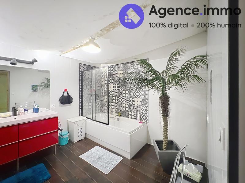 Maison ancienne - 349 m² - 6 pièces