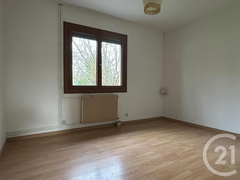 Maison - 83 m² - 5 pièces