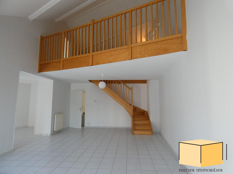 Appartement - 120 m² - 4 pièces