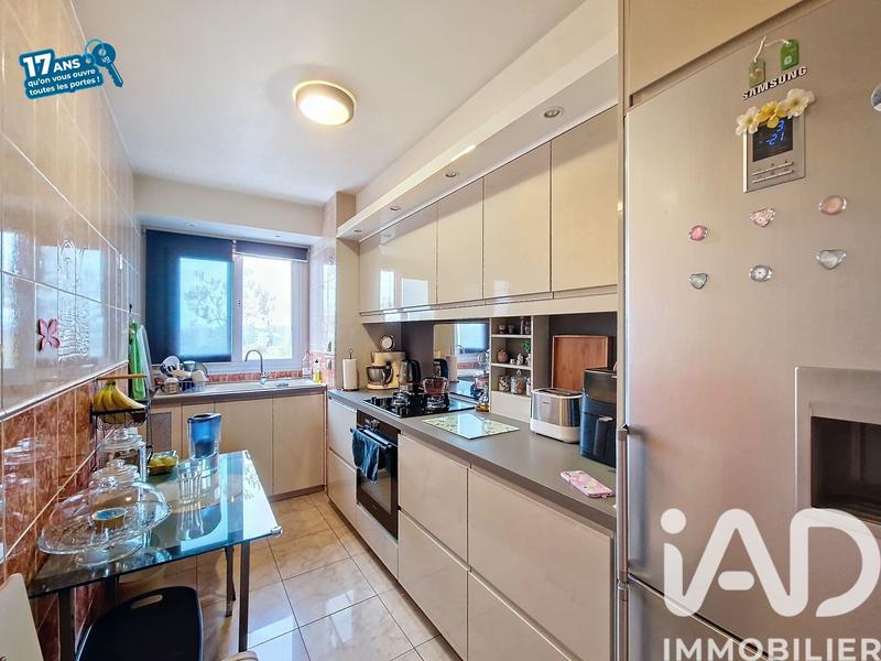 Appartement - 70 m² - 3 pièces