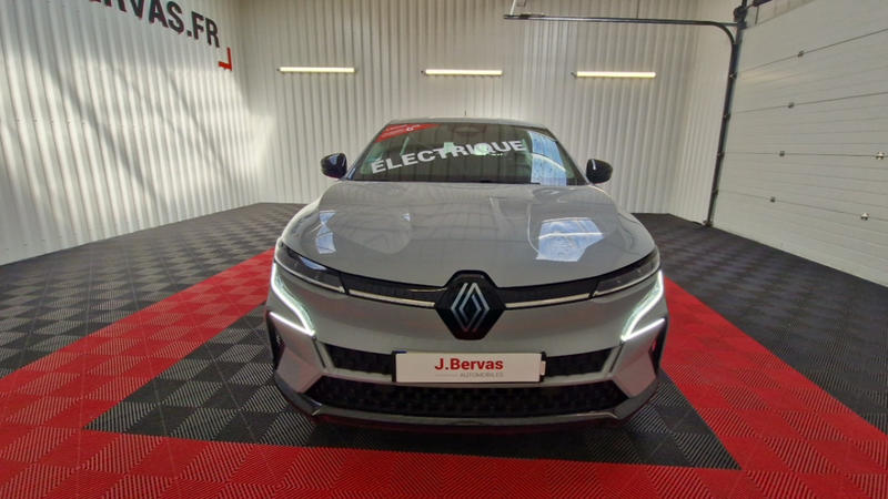 Renault Mégane E-Tech equilibre Ev60 220ch optimum charge