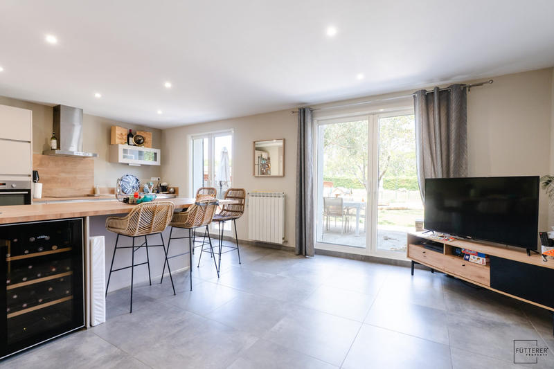 Maison - 93 m² - 4 pièces