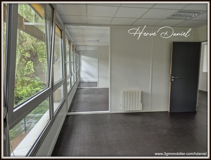 Bureau - 503 m² - 16 pièces