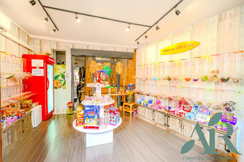 Fonds de commerce - Magasins - 32 m²