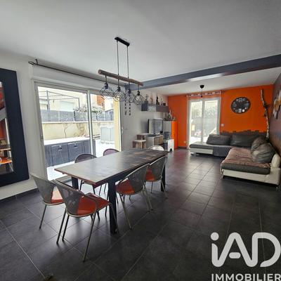 Maison - 103 m² - 5 pièces