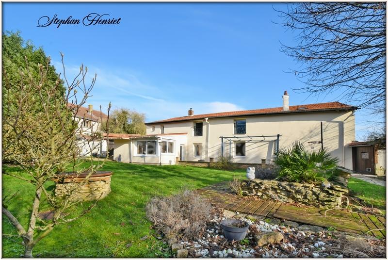 Maison de village - 106 m² - 4 pièces
