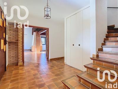 Maison - 224 m² - 7 pièces