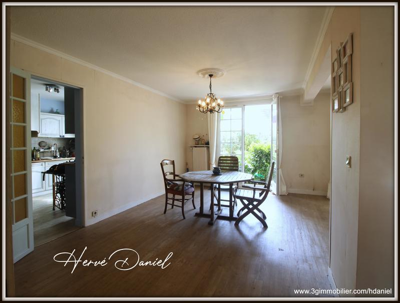 Maison jumelée - 149 m² - 7 pièces