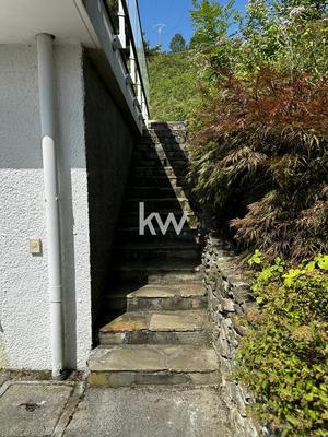 Maison - 365 m² - 17 pièces