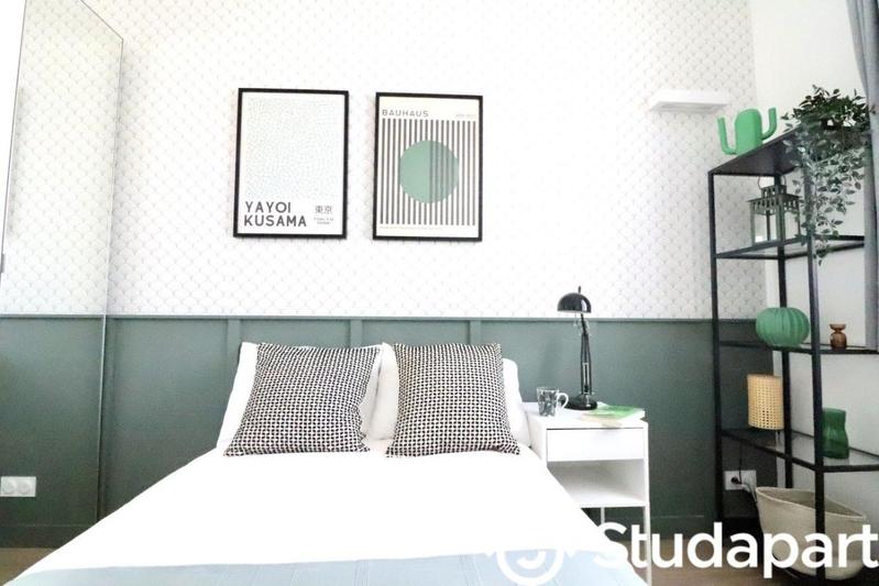 Chambre - 11 m² - 1 pièce