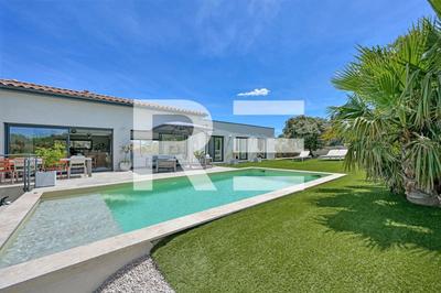 Maison - 167 m² - 6 pièces