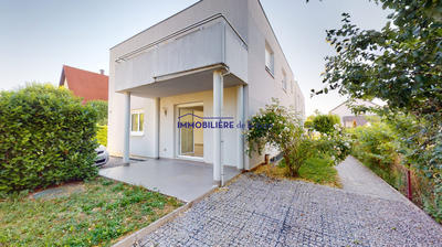 Appartement - 83 m² - 4 pièces