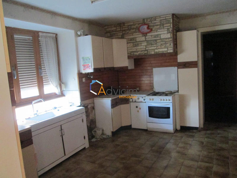 Maison ancienne - 280 m² - 8 pièces