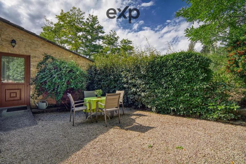 Propriété - 176 m² - 6 pièces