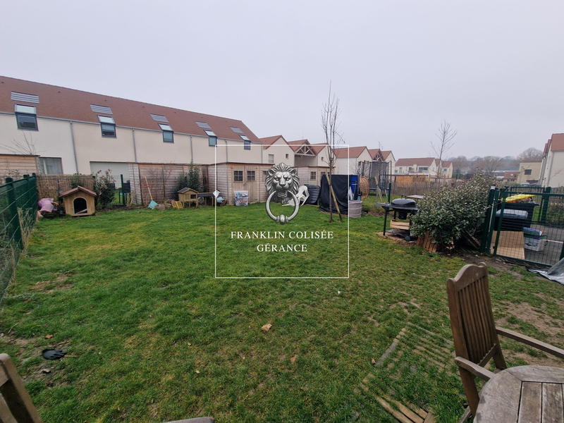 Maison - 88 m² - 4 pièces