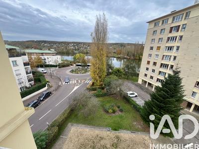 Appartement - 86 m² - 4 pièces
