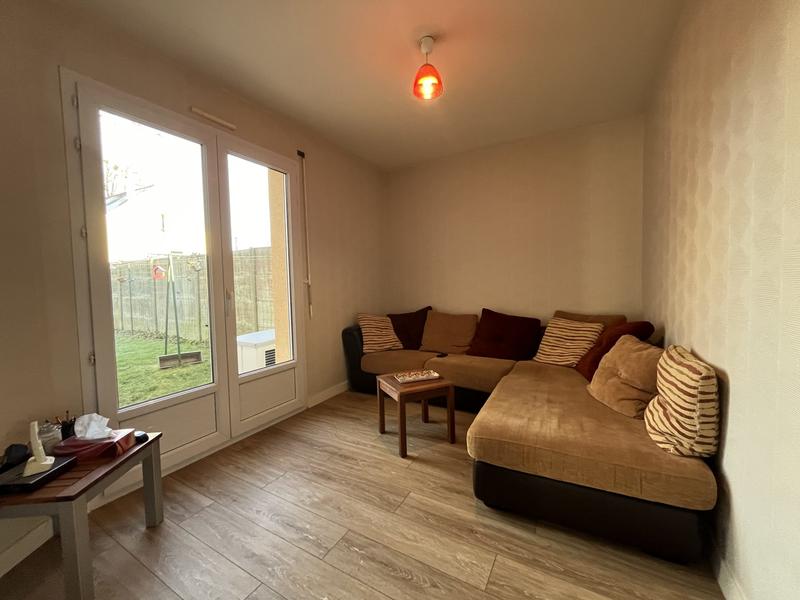 Maison traditionnelle - 170 m² - 8 pièces