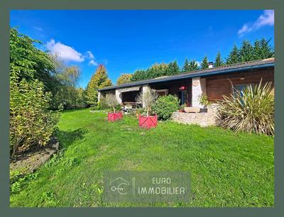 Maison - 170 m² - 8 pièces