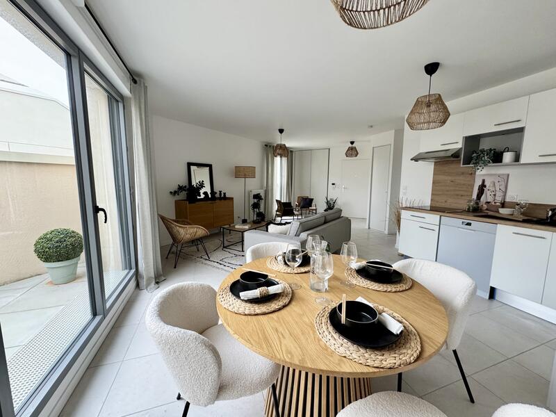 Appartement - 123 m² - 5 pièces