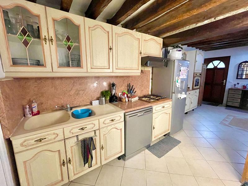 Maison - 90 m² - 5 pièces